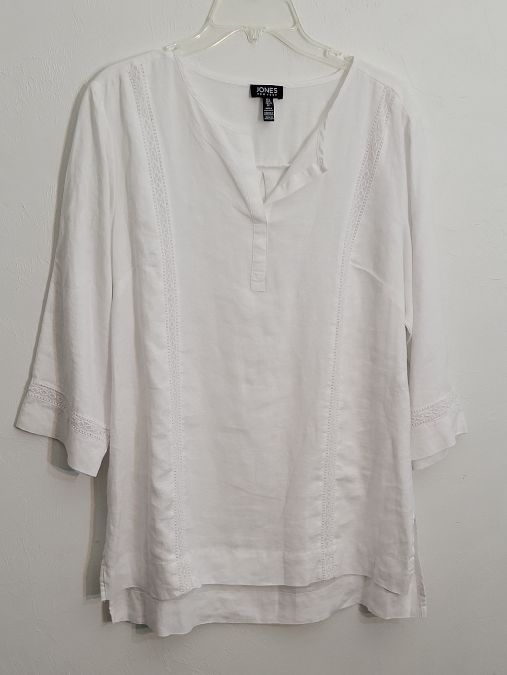 Jones New York White Split-Neck Lace-Trim Tunic